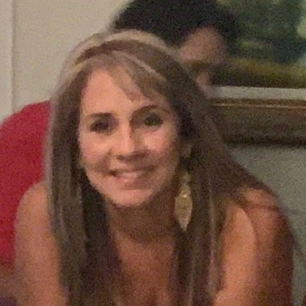 Meet your Posher, Rocio